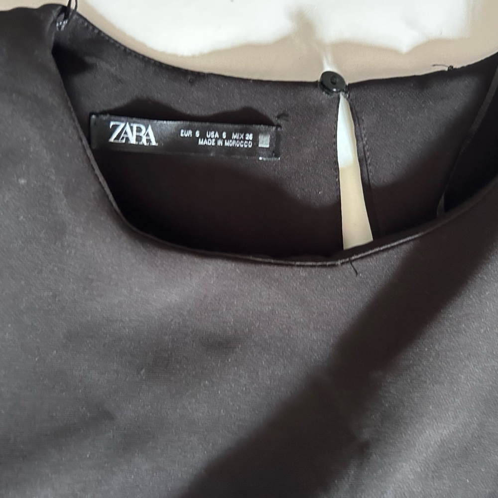 ZARA black mini DRESS WITH SHOULDER PADS - Picture 5 of 10